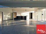 Bureaux 86360
