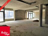 A VENDRE LOCAL COMMERCIAL EXCELLENTE VISIBILITE SUR AVENUE DE LA LIBERATION A POITIERS