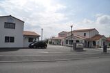 A vendre bureaux bruts de béton Chauray zone burger king