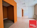 Bureaux 86360