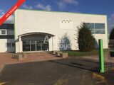 A LOUER ENSEMBLE IMMOBILIER 1 122 m² - AXE ROUTE DE NANTES - LA ROCHE SUR YON NORD