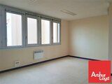 Bureaux 86000