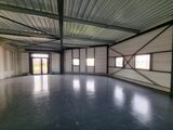 Bureaux 86580