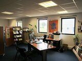 Bureaux 86130