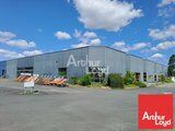 A LOUER LOTS A LA DIVISION IDEAL COMMERCE B TO B / STOCKAGE  AVEC FORTE VISIBILITE SUR AXE NORD DE CHATELLERAULT (86)