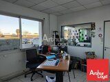 Bureaux 79180