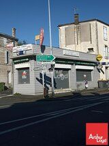 A VENDRE - LOCAL COMMERCIAL DE 53m² SITUÉ EN BORDURE DE L'AVENUE DE LIMOGES A NIORT