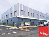 POITIERS - LOCAL COMMERCIAL OU PROFESSIONNEL A LOUER DE 580M² ROCADE AEROPORT