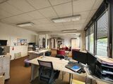 SAINT BENOIT GRAND LARGE - BUREAUX A LOUER EN RDC DE 53M²