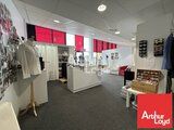 Locaux commerciaux 86000