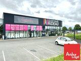 A LOUER LOCAL COMMERCIAL DE 200m² - EMPLACEMENT N°1 AU COEUR D'UNE ZONE COMMERCIALE DYNAMIQUE