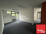 Bureaux 86180