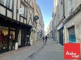 A VENDRE ENSEMBLE IMMOBILIER COMMERCIAL POUR INVESTISSEUR