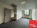 POITIERS SECTEUR PARC DES EXPOSITIONS BUREAUX 159.09m2