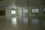 Bureaux 79180