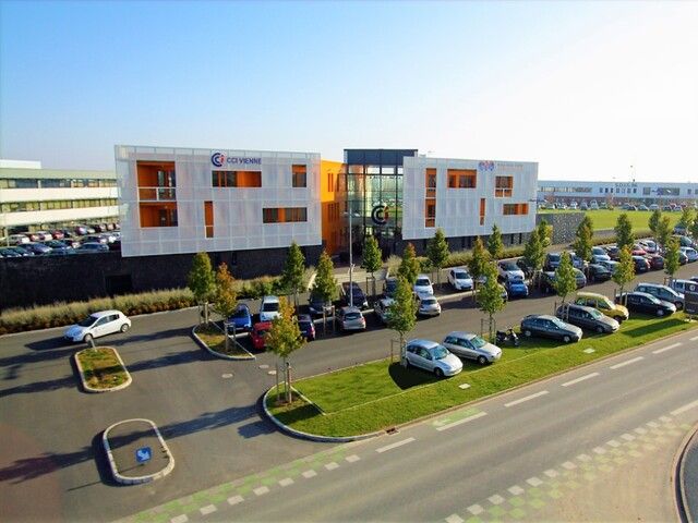 Poitiers Futuroscope - Immeuble de bureaux à vendre de 2 730 m²