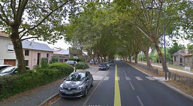 A VENDRE LOCAL COMMERCIAL 700 m² SUR POITIERS