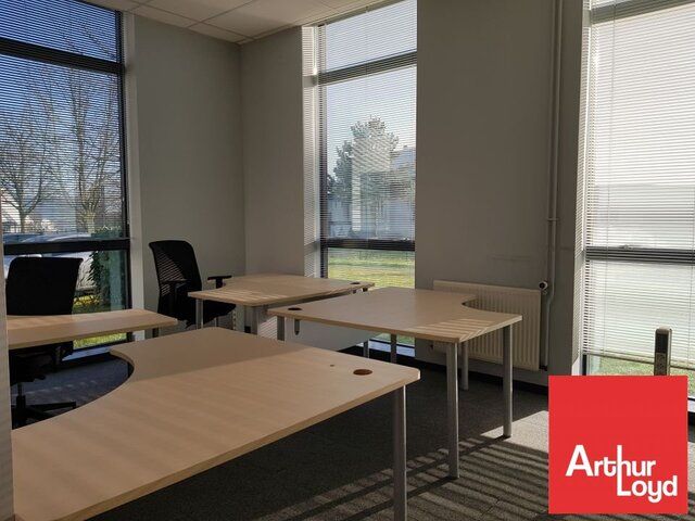 Bureaux à louer 195,36 m² Grand Poitiers Futuroscope