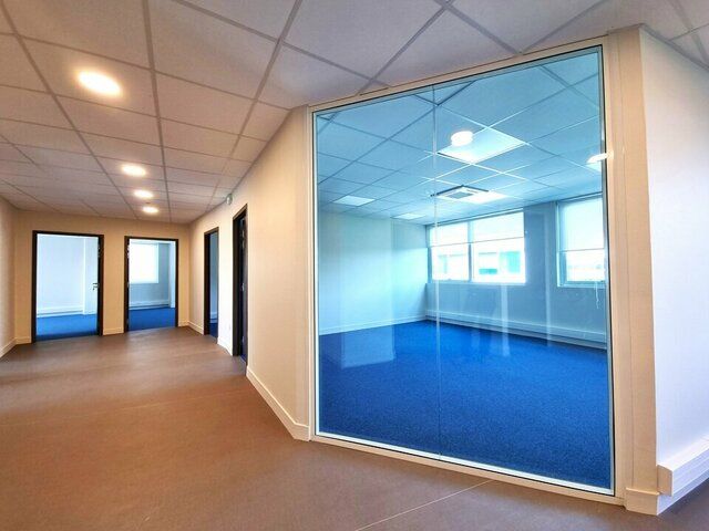 POITIERS SAINT BENOIT - BUREAUX NEUFS A LOUER SECTEUR POLYCLINIQUE - 184,5m²