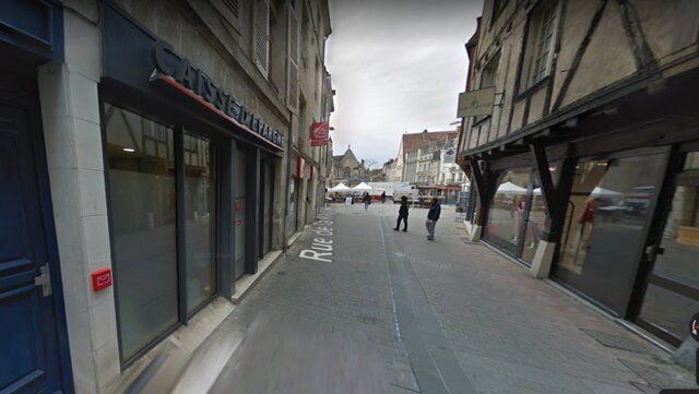 local commercial 70m2 Poitiers centre