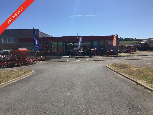 A VENDRE ENSEMBLE IMMOBILIER ZONE COMMERCIALE SUR CHATELLERAULT NORD