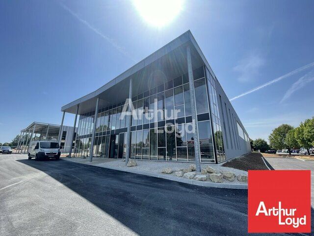 LOCATION BUREAUX NEUF BELLE VISIBILITE ZONE MENDES FRANCE