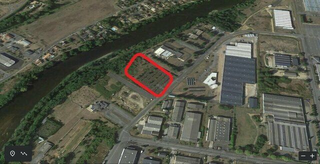 A VENDRE TERRAIN DE 1,3HA ZONE INDUSTRIELLE CHATELLERAULT NORD (86)
