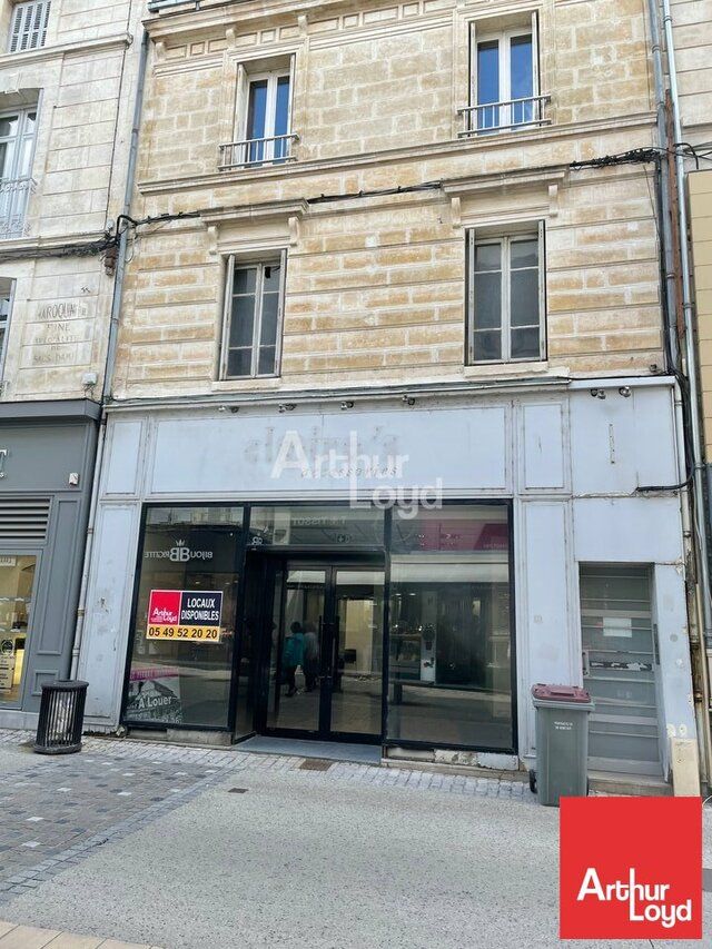 A LOUER UN LOCAL COMMERCIAL DE 170m² EN PLEIN HYPER CENTRE -  NIORT