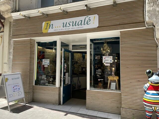 A VENDRE IMMEUBLE VIDE NIORT CENTRE VILLE