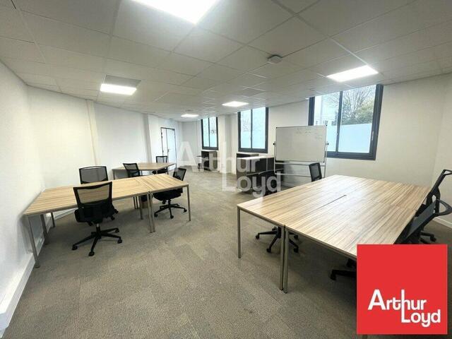 A LOUER POITIERS SECTEUR PARC DES EXPOSITIONS BUREAUX DE STANDING