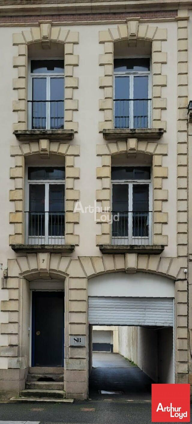 A LOUER BUREAU DE 14 m2 - CENTRE VILLE - QUARTIER GARE - LA ROCHE SUR YON
