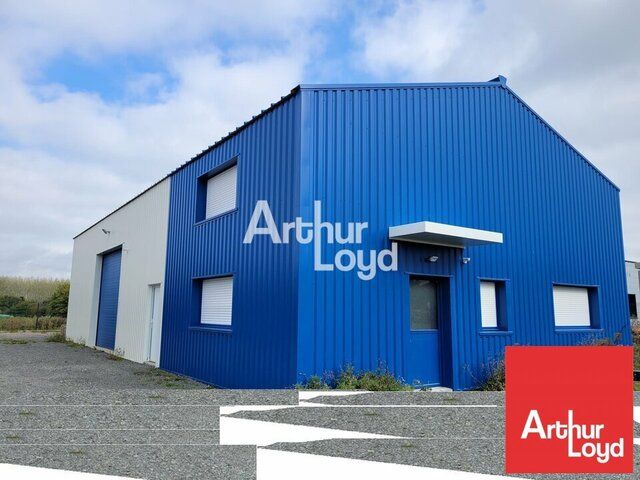 A LOUER LOCAL D'ACTIVITE NEUF DE 240 m2 - ZONE ARTISANALE - SAINTE FOY - LES SABLES D'OLONNE