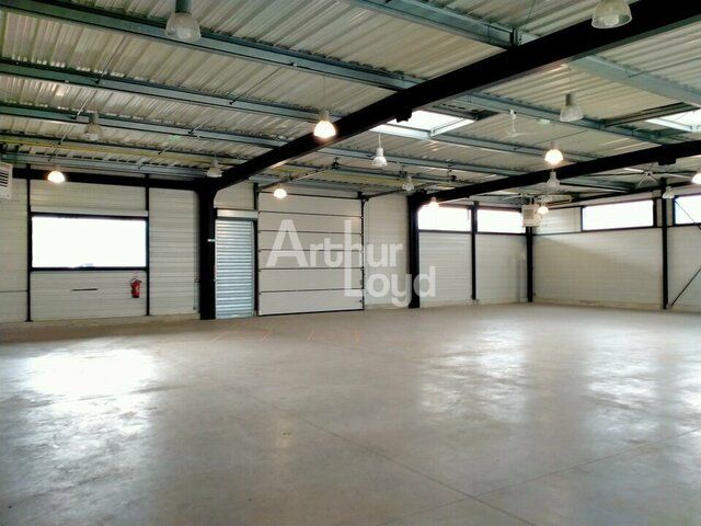 A LOUER LOCAL COMMERCIAL 510m² IDEAL ACTIVITE B TO B SUR ZONE NORD DE CHATELLERAULT (86)