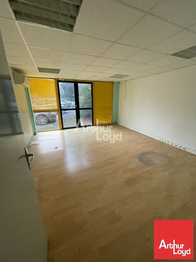 OPPORTUNITE BESSINES LOCATION BUREAUX 496m2 AVEC PARKINGS