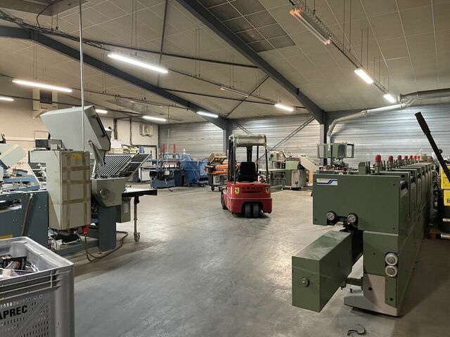 A VENDRE IMMEUBLE VIDE NIORT ZONE MENDES FRANCE