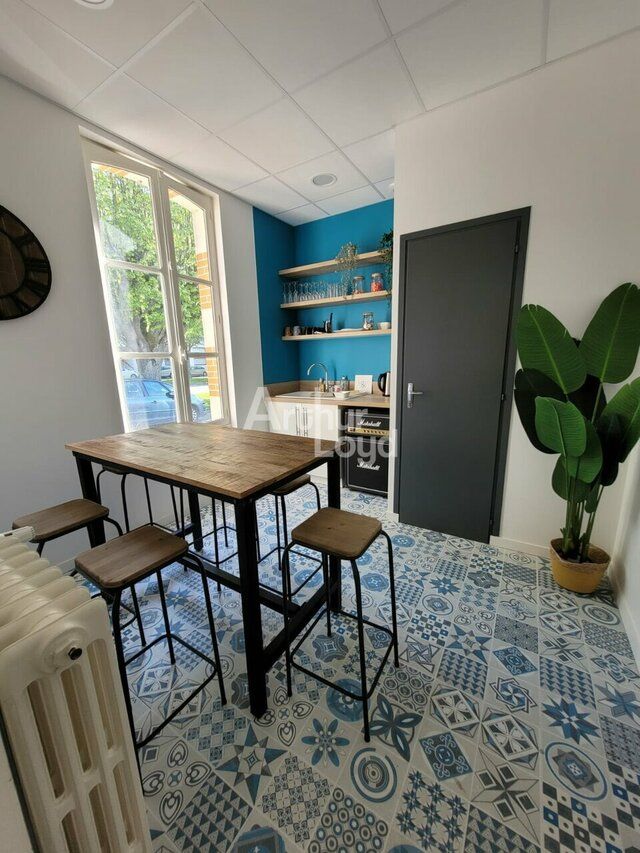 A LOUER BUREAU DE 50 M² EN CENTRE VILLE LA ROCHE SUR YON