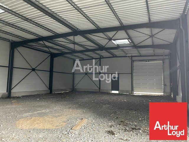 Local commercial Azay Le Brule 420 m2