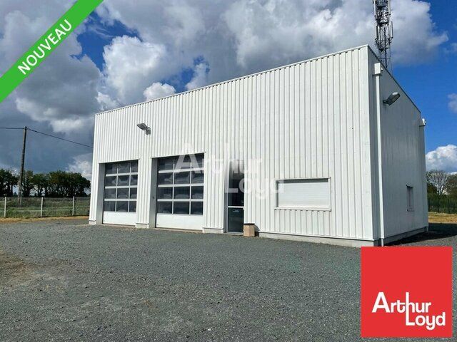 À VENDRE  LOCAL ARTISANAL DE 213 M²  VISIBILITÉ AXE PASSANT  NORD LA ROCHE SUR YON