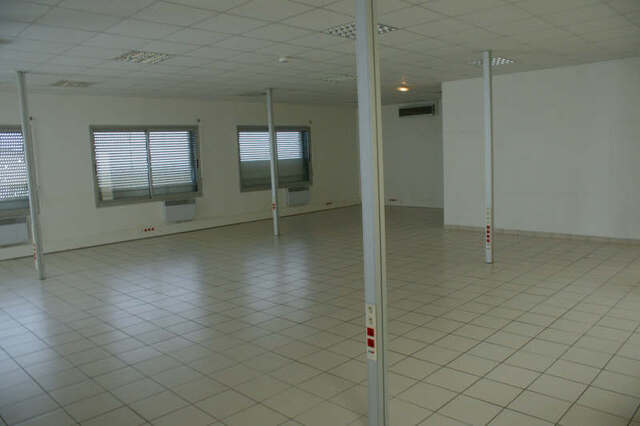 Bureau CHAURAY - 300 m2